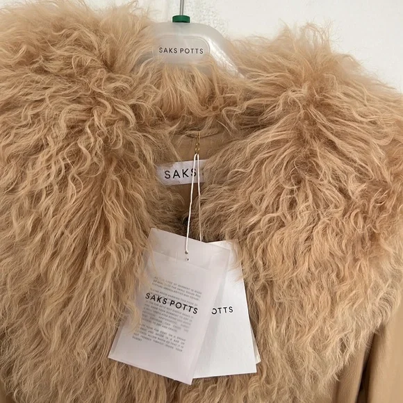 NWT Saks Potts Foxy Shearling Coat in Beige